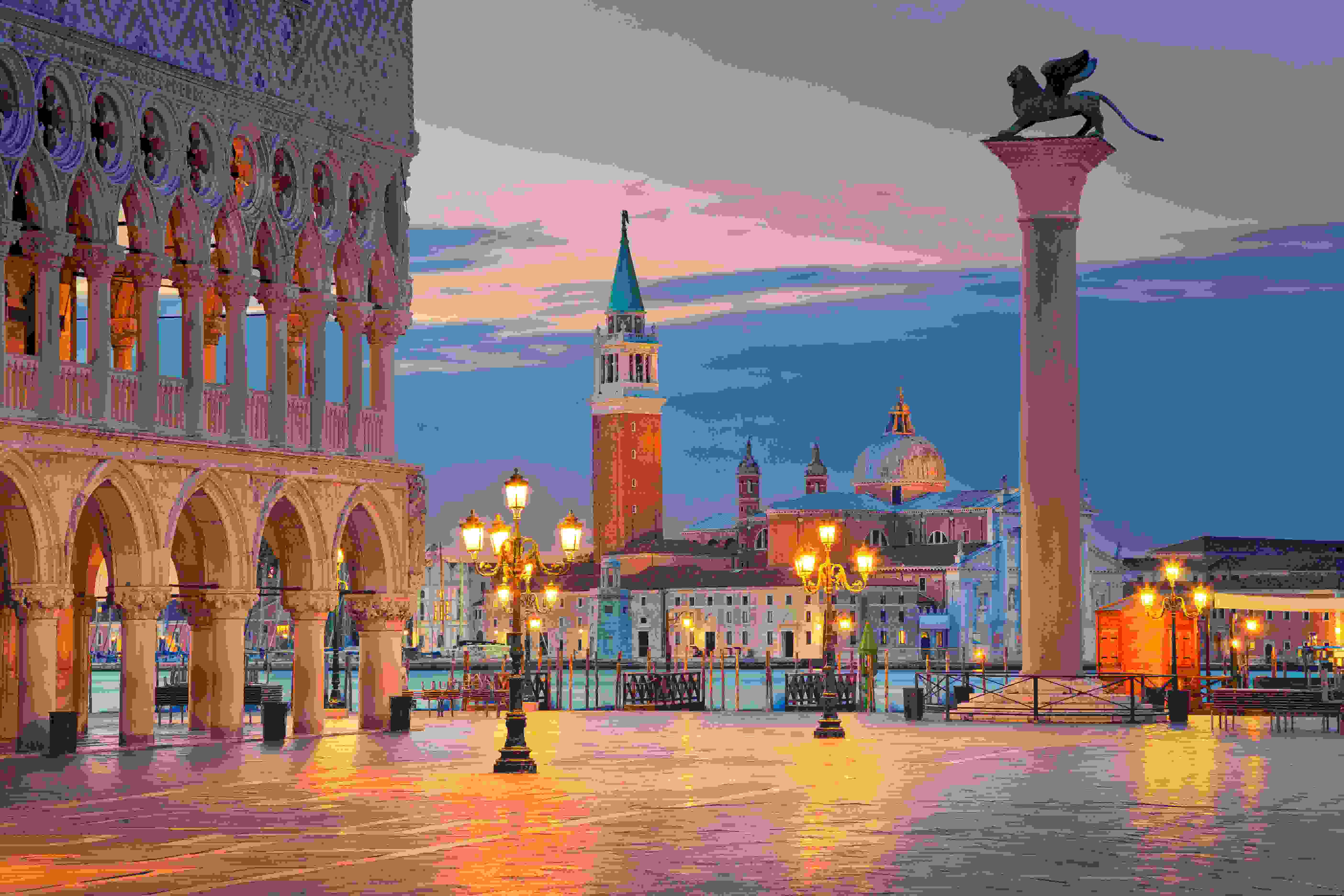 Sunset at St. Mark's Square in Venice, Italy | Hotel Excelsior Venice Lido Resort