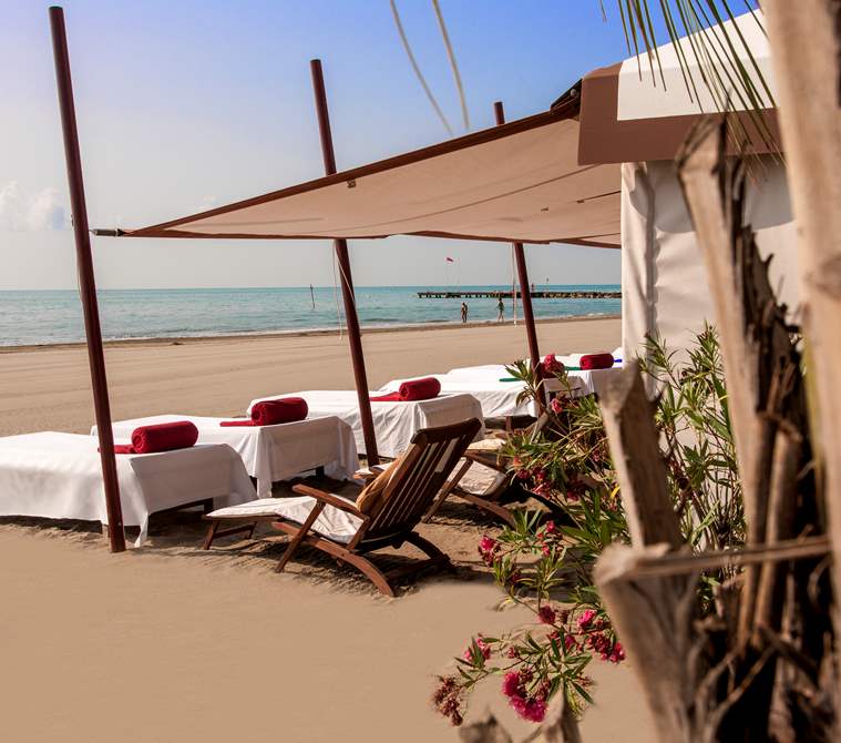Cabanas at the Beach of Hotel Excelsior Venice Lido Resort, Beach Resort Venice
