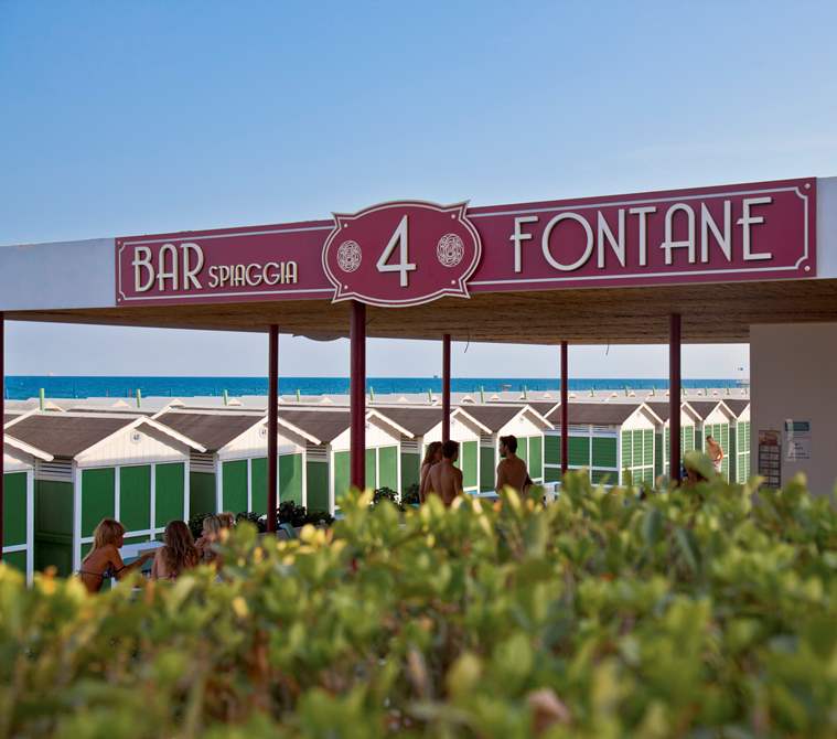 Bar 4 Fontane, Bar sulla spiaggia a Venezia, Hotel Excelsior Venice Lido Resort