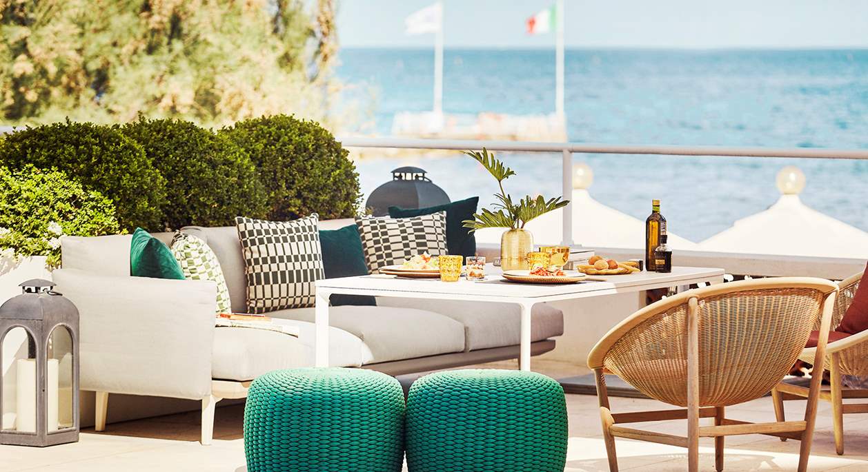 Relaxing by the sea at Hotel Excelsior Venice Lido Resort